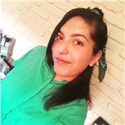 Soy profe de comunicación social, doy clases de lengua, sociales, periodismo, y otras materias afines